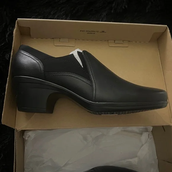 Clarks Black Amelia Slip-On Shoes - Picture 2 of 3